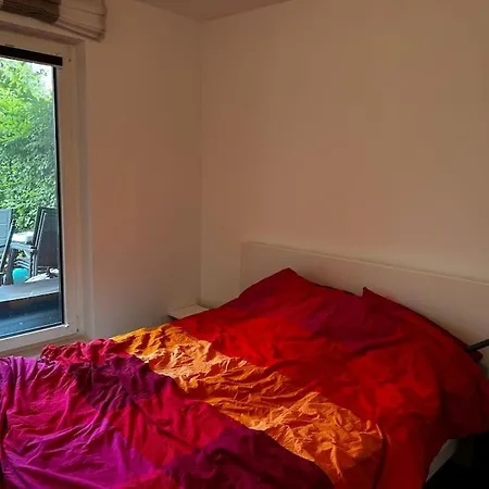 Apartman New And Luxurious Walk To Sap *